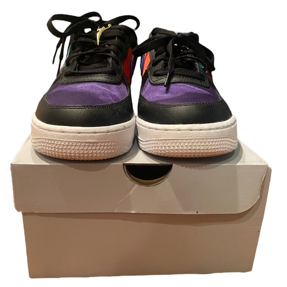 Nike Air Force 1 - Picture 9 of 14